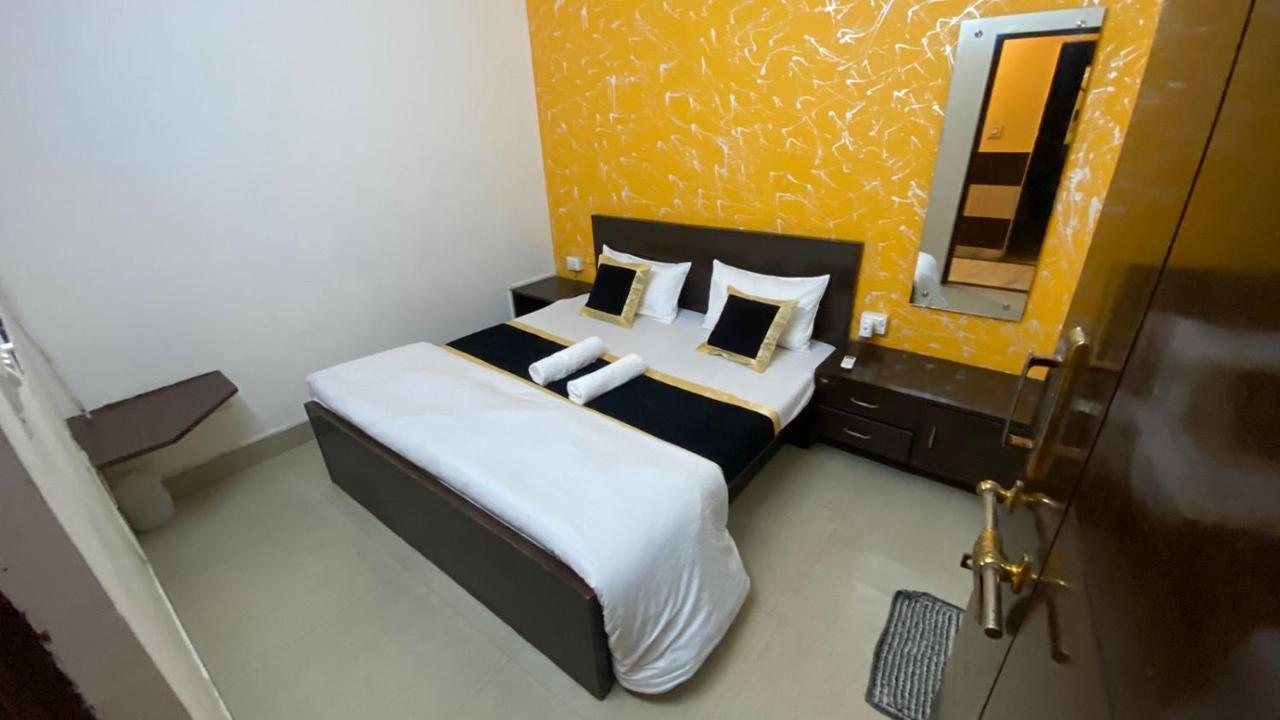 Travel Monkey Hostel Agra  Extérieur photo
